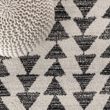 Aisha Moroccan Triangle Geometric  Area Rug